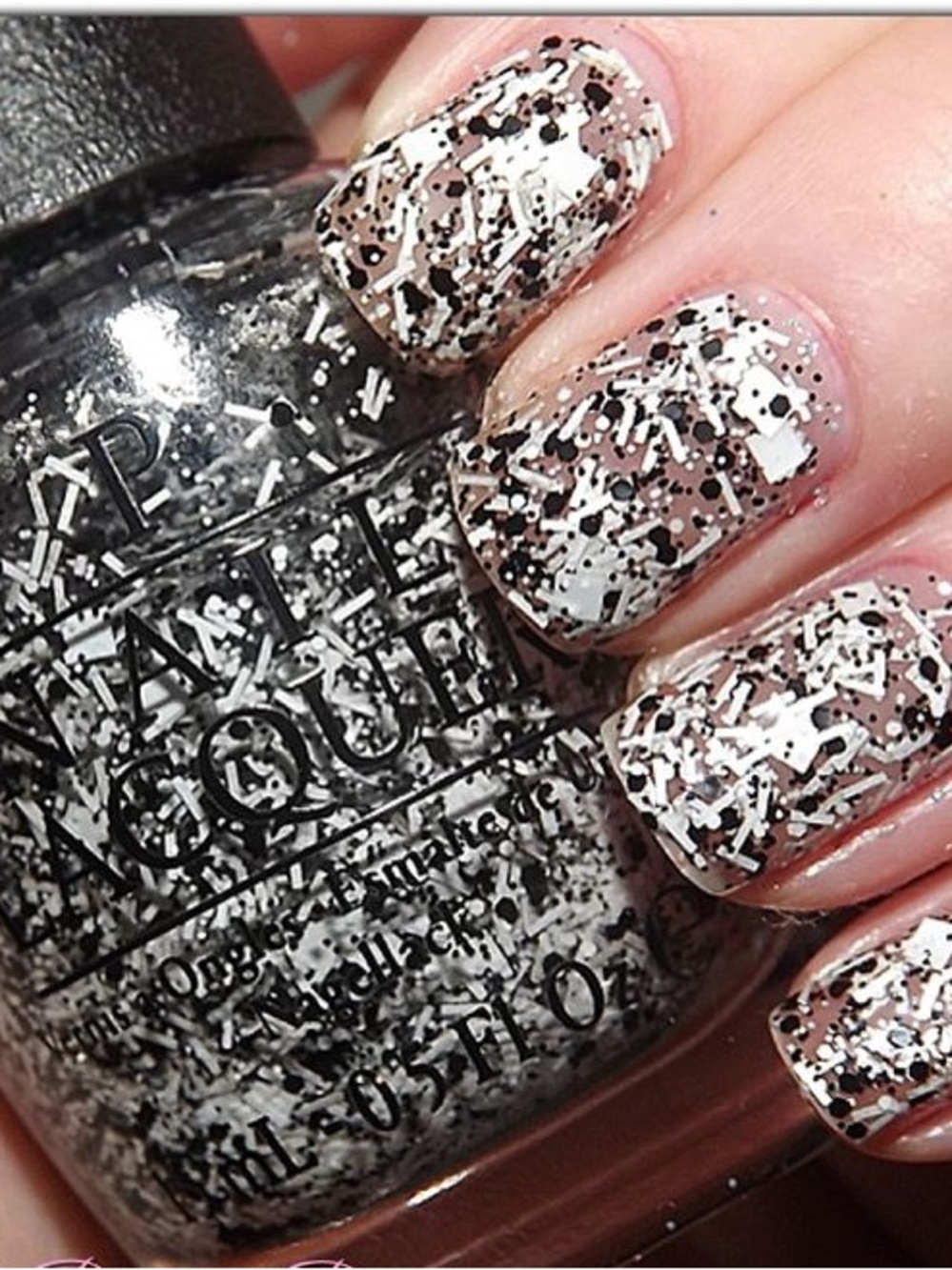 OPI I’ll Tinsel You In- Gwen Stefani Collection
